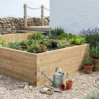 Grote verhoogde vijver met hoekplantenbakken / 1.875 x 1.875 x 0.65m