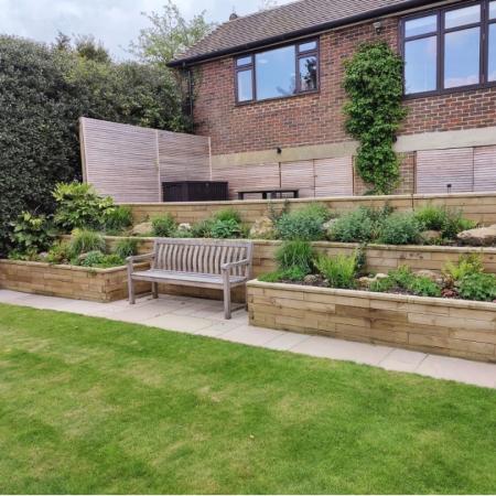 Ideeën voor tuinen met hoogteverschillen