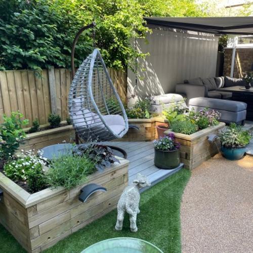 Tuintransformatie met WoodBlocX verhoogde bakken