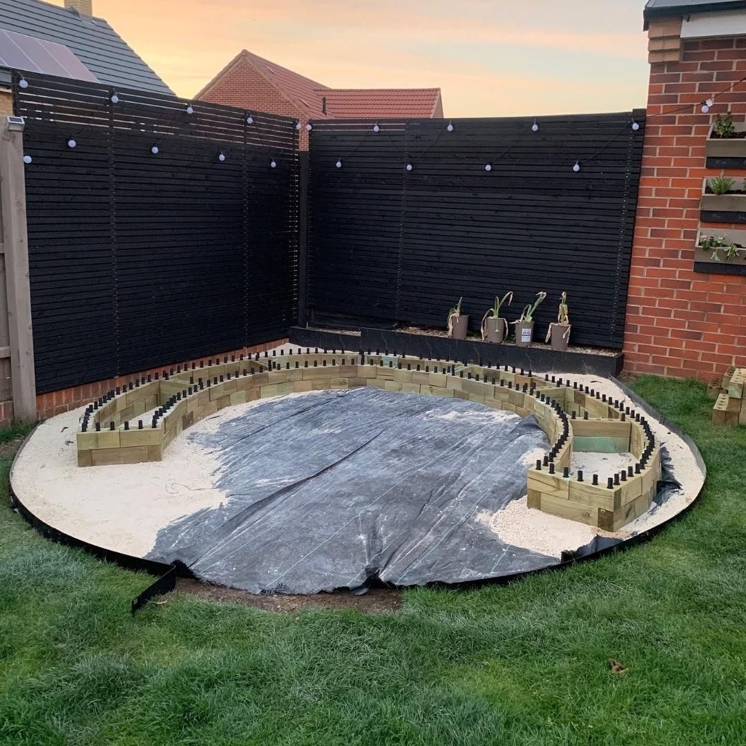 Building-with-woodblocx